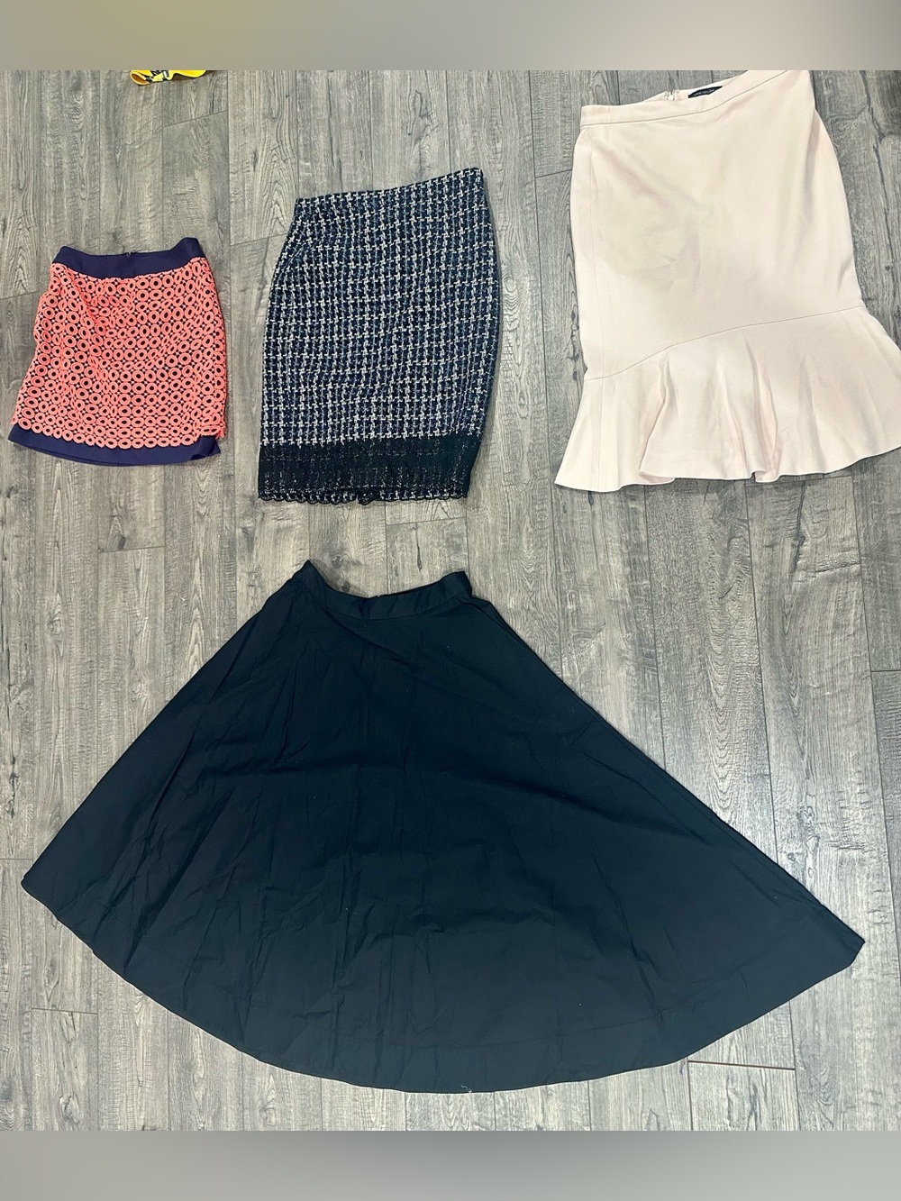 Lot Of 4 Ann Taylor Skirts Size 4 NWT Multicolor Pencil Skirt